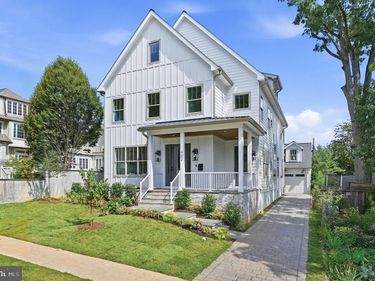423 N EDGEWOOD STREET, ARLINGTON, VA 22201