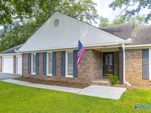 1600 Kenwood Court, Decatur, AL 35601