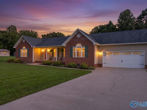 305 Sand Mountain Drive, Rainsville, AL 35986