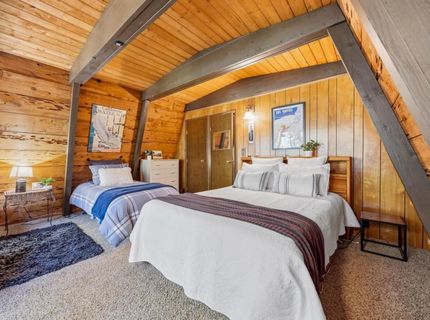 2366 Slumber Way, Soda Springs, CA 95728 Photo