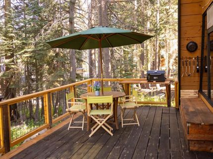 2366 Slumber Way, Soda Springs, CA 95728 Photo