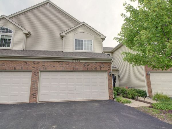 17652 S Alta Drive , Lockport, IL 60441