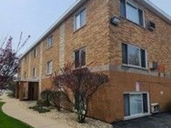 5586 S Archer Avenue, Unit 1B, Chicago, IL 60638