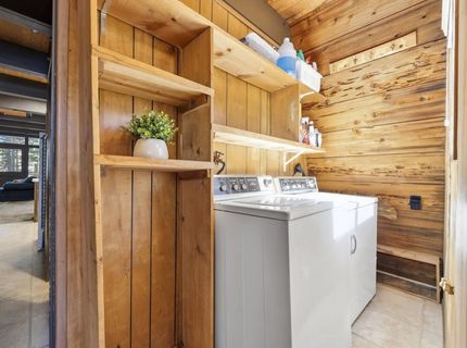 2366 Slumber Way, Soda Springs, CA 95728 Photo