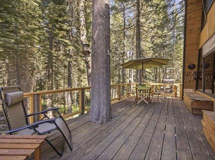 2366 Slumber Way, Soda Springs, CA 95728 Photo