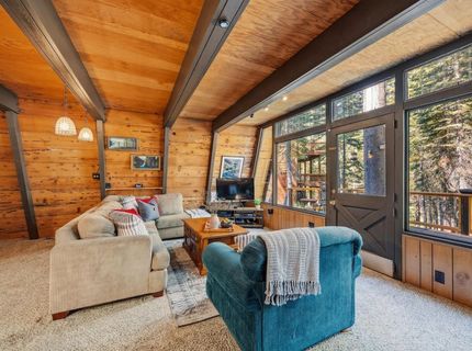 2366 Slumber Way, Soda Springs, CA 95728 Photo