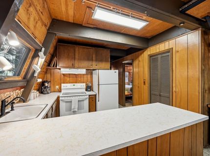 2366 Slumber Way, Soda Springs, CA 95728 Photo