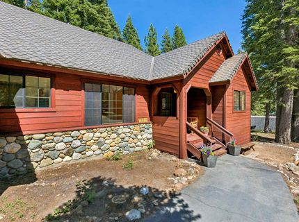 11511 Rhineland Avenue, Truckee, CA 96161 Photo