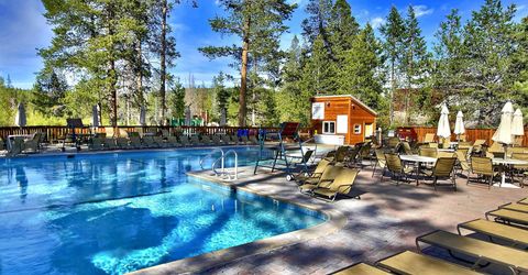 11511 Rhineland Avenue, Truckee, CA 96161 Photo