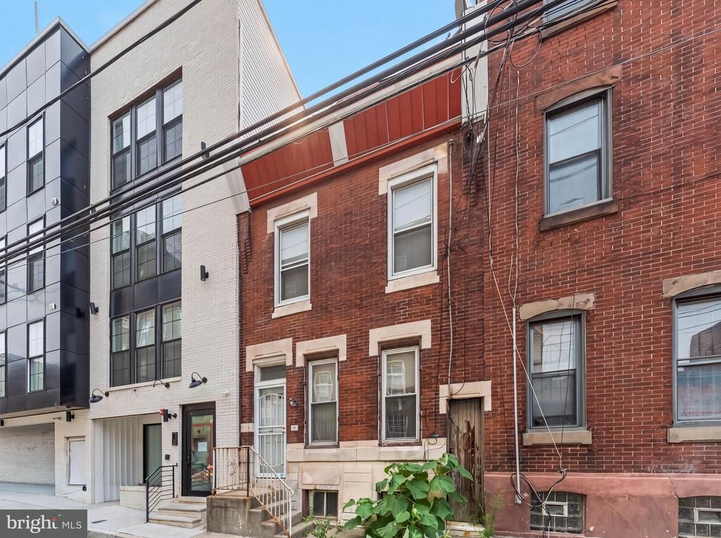 2310 N 9th Street, Philadelphia, PA 19133 Main Photo