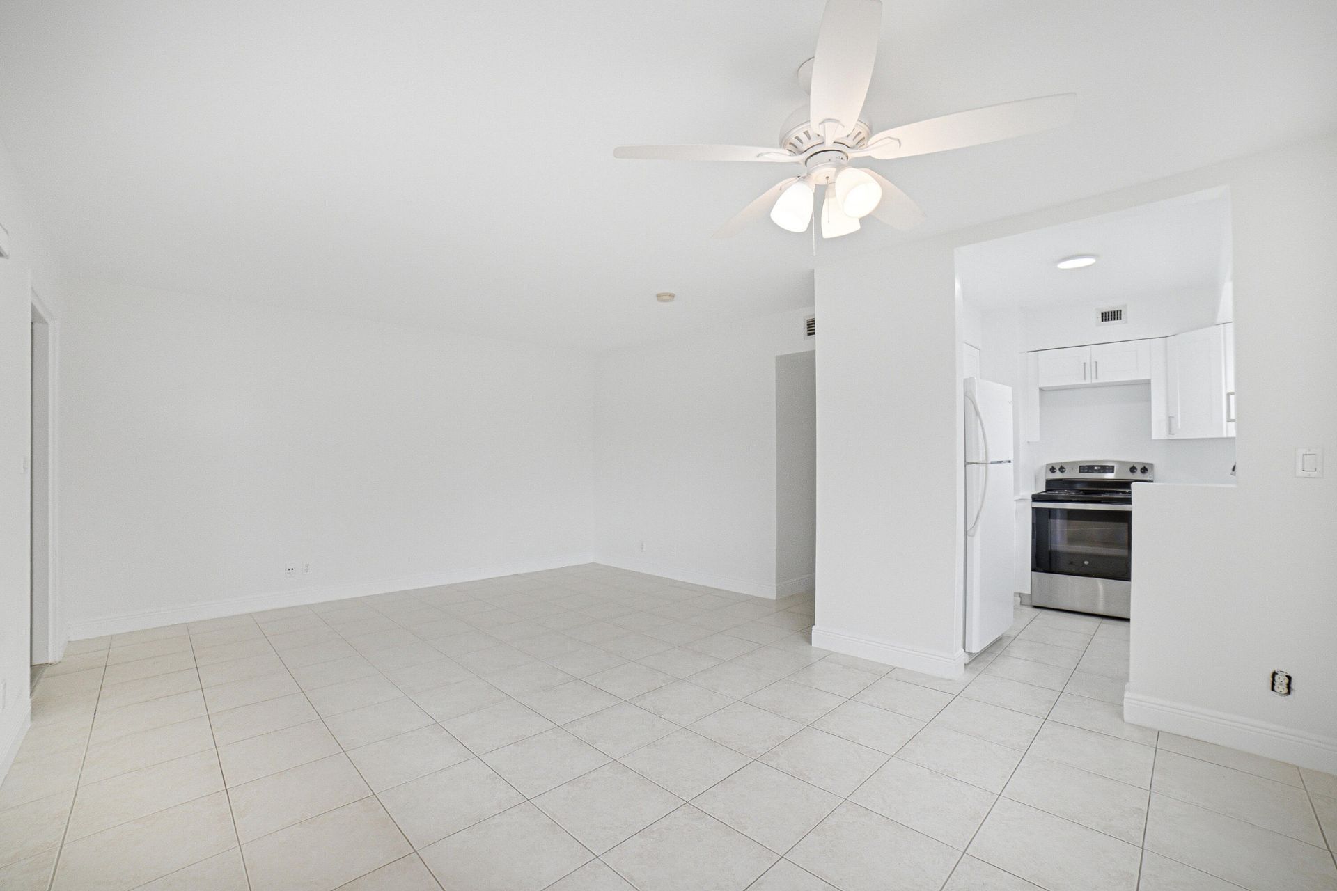 1649 SE 4th Street, Unit A3, Deerfield Beach, FL 33441 Photo