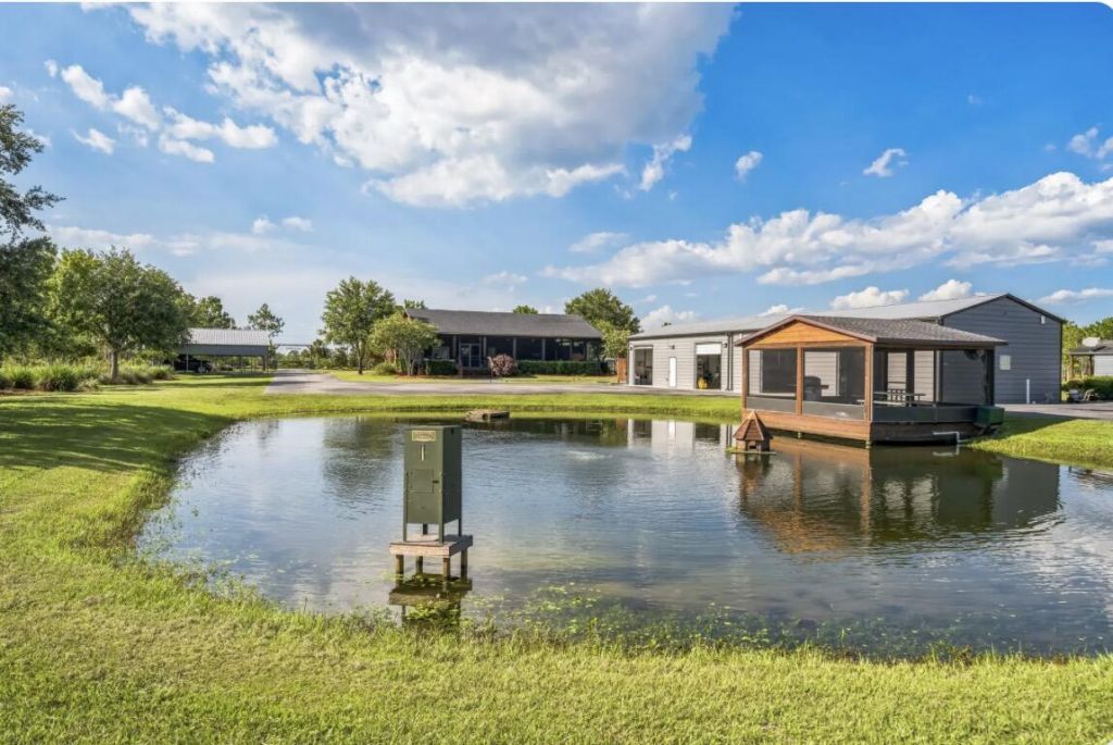 5330 Hwy 630 E, Frostproof, FL 33843 Photo