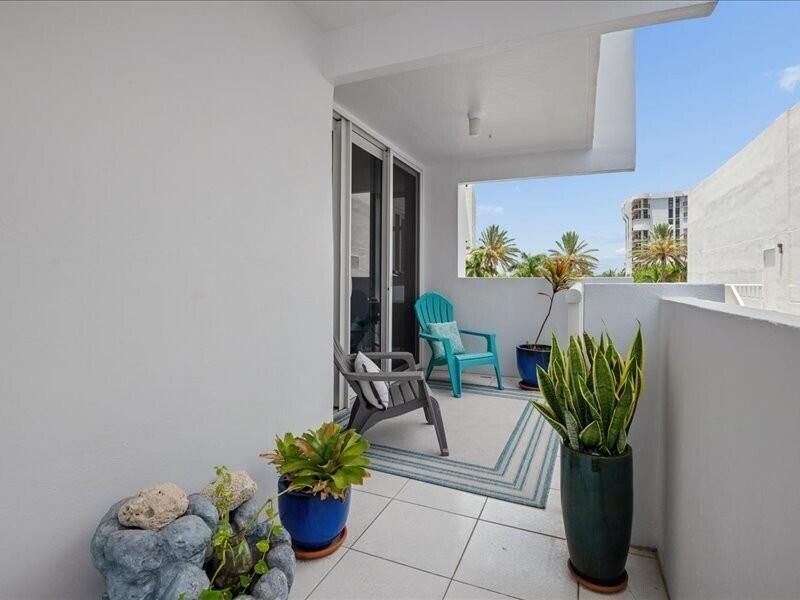 1370 S Ocean Boulevard, Unit 305, Pompano Beach, FL 33062 Photo