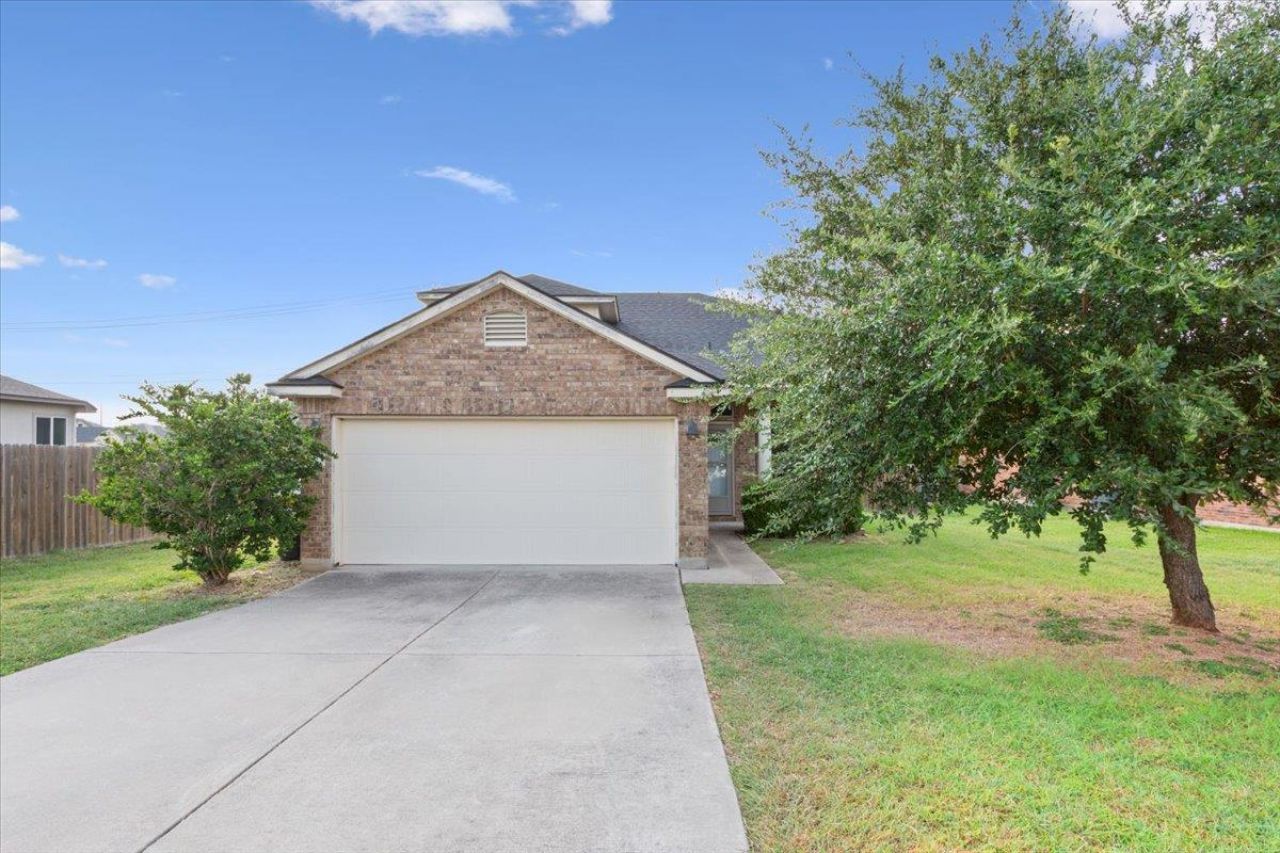 1123 Starlight Dr, Temple, TX 76502 Main Photo
