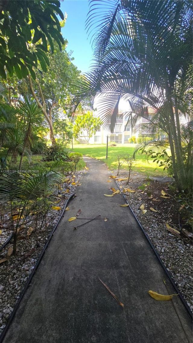 3511 Inverrary Dr , Unit 205, Lauderhill, FL 33319 Photo