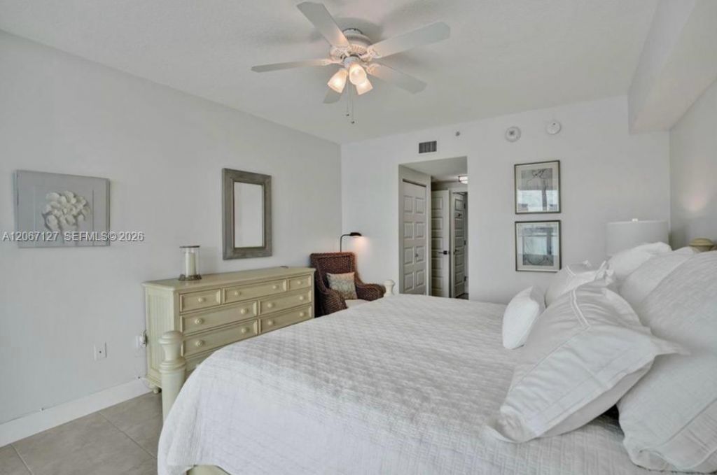 18100 N Bay Rd , Unit 508, Sunny Isles Beach, FL 33160 Photo