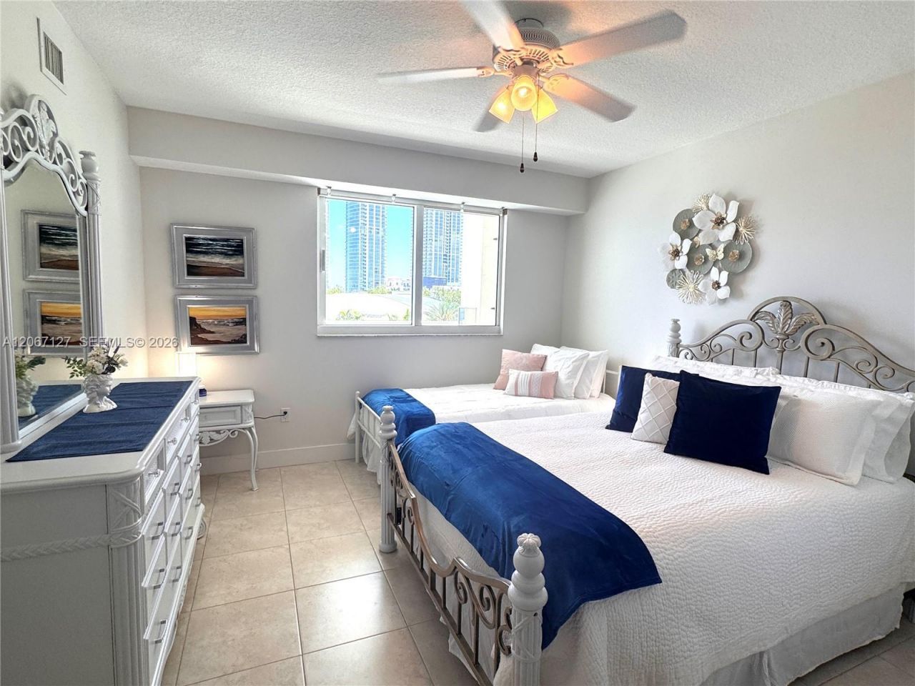 18100 N Bay Rd , Unit 508, Sunny Isles Beach, FL 33160 Photo