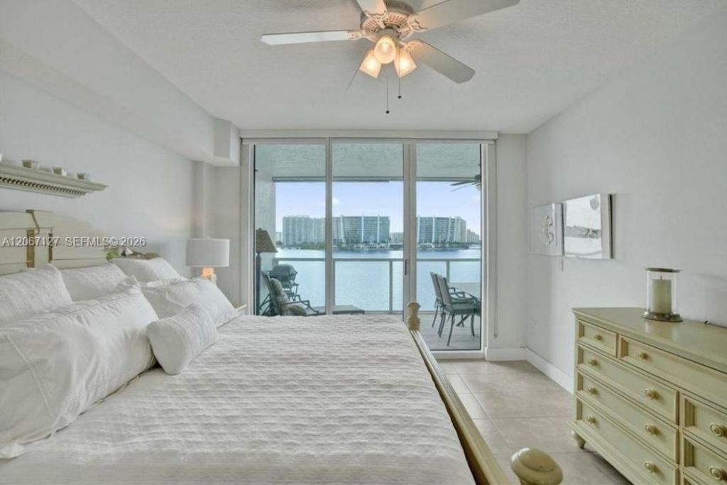 18100 N Bay Rd , Unit 508, Sunny Isles Beach, FL 33160 Photo
