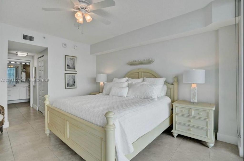 18100 N Bay Rd , Unit 508, Sunny Isles Beach, FL 33160 Photo