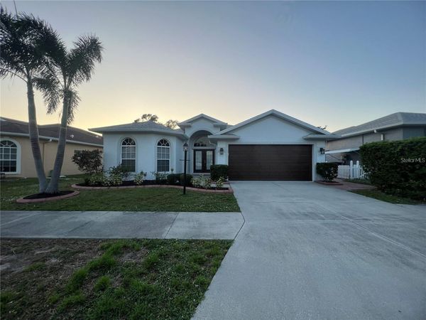 1066 WHITEGATE COURT , SARASOTA, FL 34232