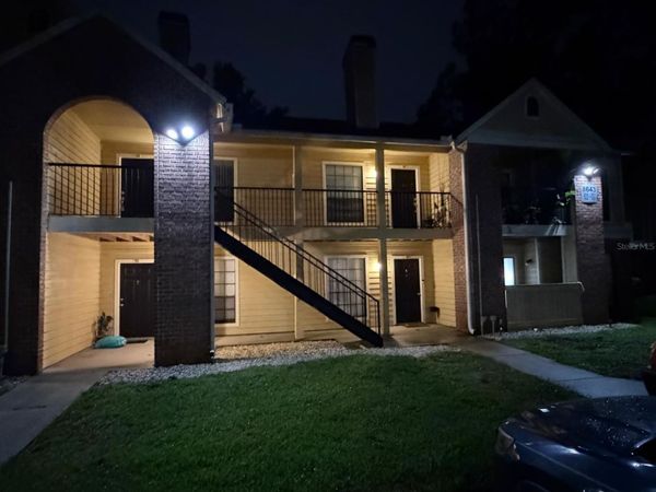 8643 MALLARD RESERVE DRIVE , Unit 202, TAMPA, FL 33614