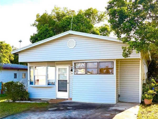22 WOODRUFF WAY , LAKE WALES, FL 33898