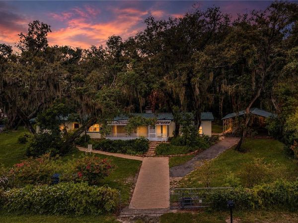 490 TWIN LAKES BOULEVARD , LAKE ALFRED, FL 33850