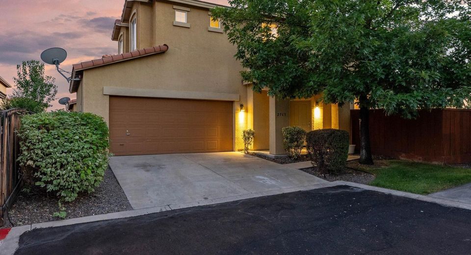 2563 Napoli Drive, Sparks, NV 89434 Photo