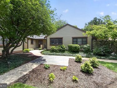 1093 LINCOLN DRIVE, Unit 1093, WEST CHESTER, PA 19380