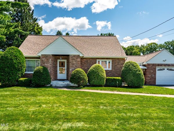 1277 Floral Avenue, Schenectady, NY 12306