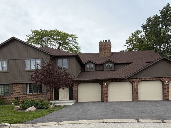 7930 W Lakeview Court , Unit 1B, Palos Heights, IL 60463