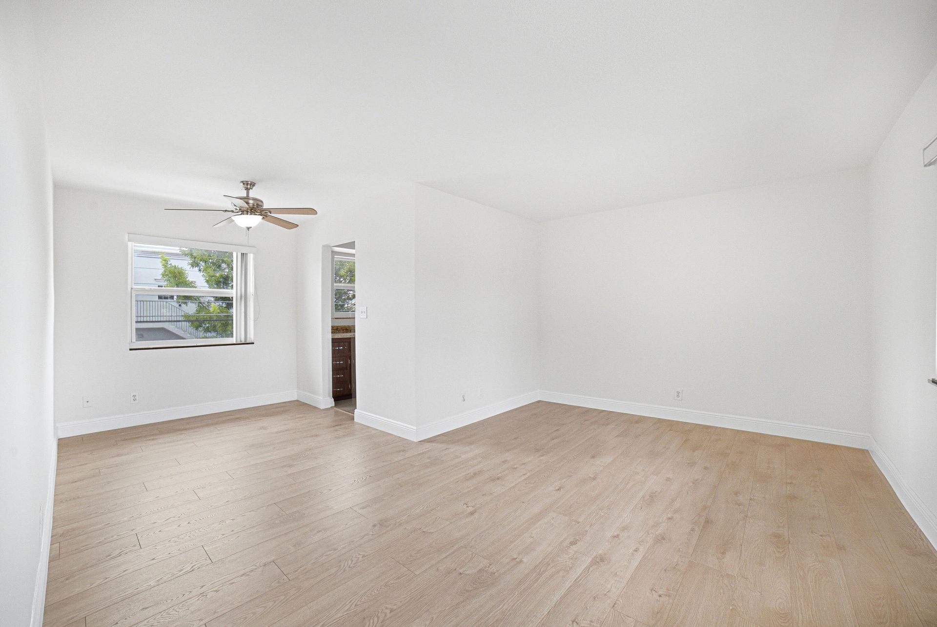 1649 SE 4th Street, Unit B3, Deerfield Beach, FL 33441 Photo