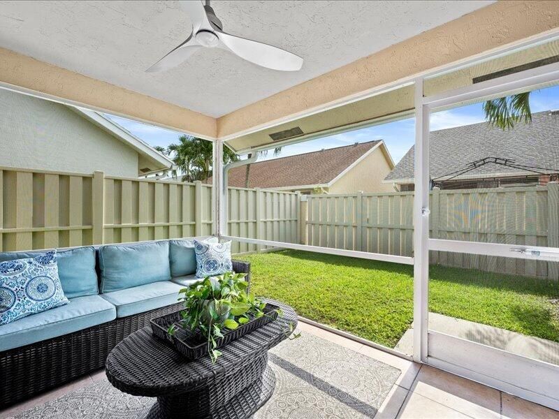 237 W Moccasin Trail W, Jupiter, FL 33458 Photo