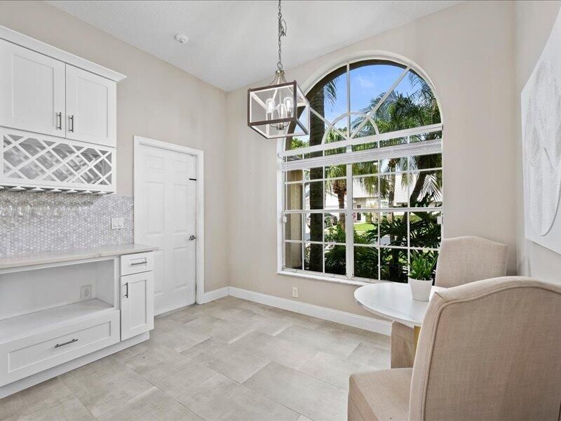 237 W Moccasin Trail W, Jupiter, FL 33458 Photo