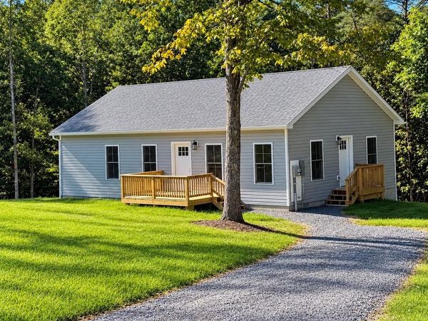 193 YOUNG LANE, BERKELEY SPRINGS, WV 25411