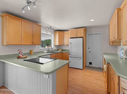 10 Bear Street, Washoe Valley, NV 89704 Photo