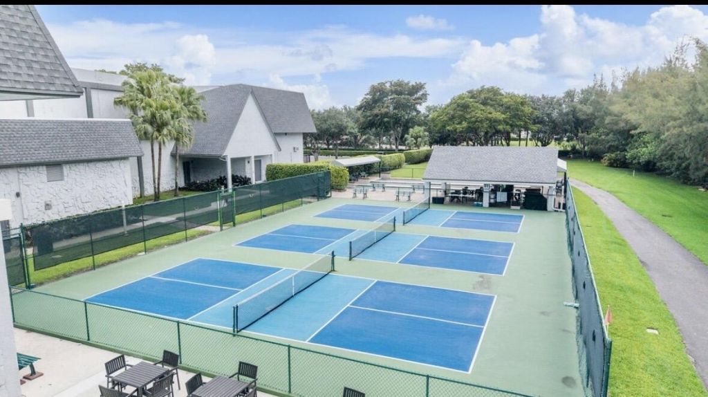 7270 Ashford Place, Unit 307, Delray Beach, FL 33446 Photo