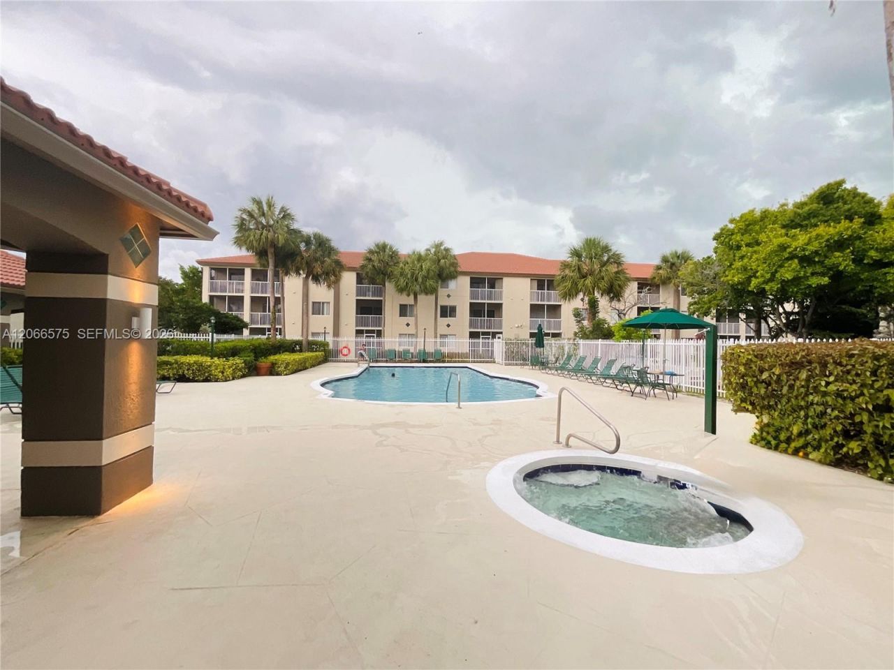 420 South Park Road , Unit 108, Hollywood, FL 33021 Photo