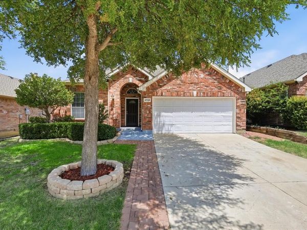 2725 Waterdance Drive , Little Elm, TX 75068