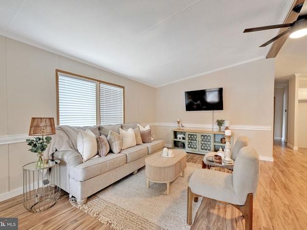 172 B SONNYS COURT , LOTHIAN, MD 20711