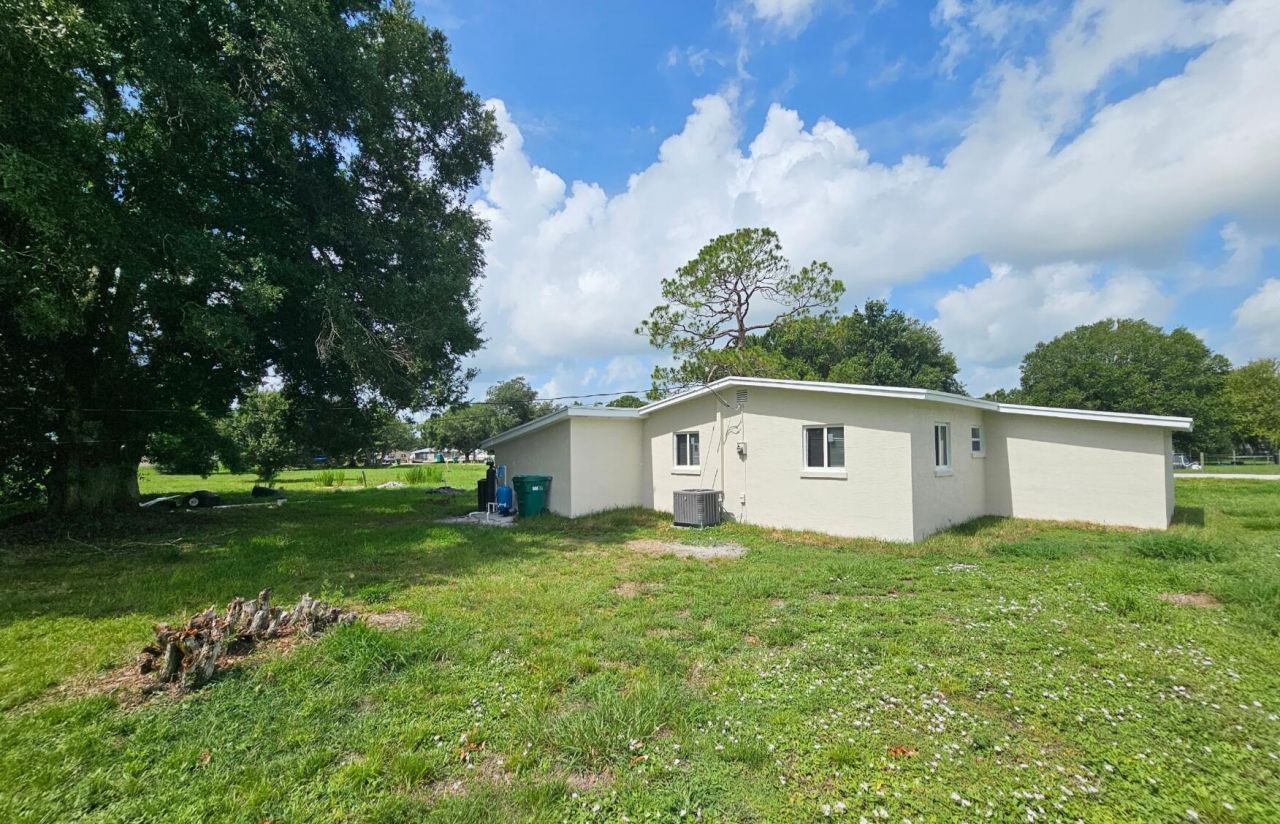 3466 NW 32nd Avenue, Okeechobee, FL 34972 Photo