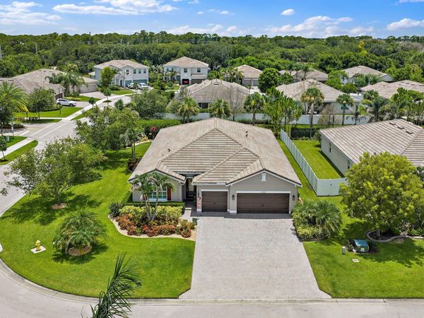 2480 SW BERRY PARK Circle, Palm City, FL 34990