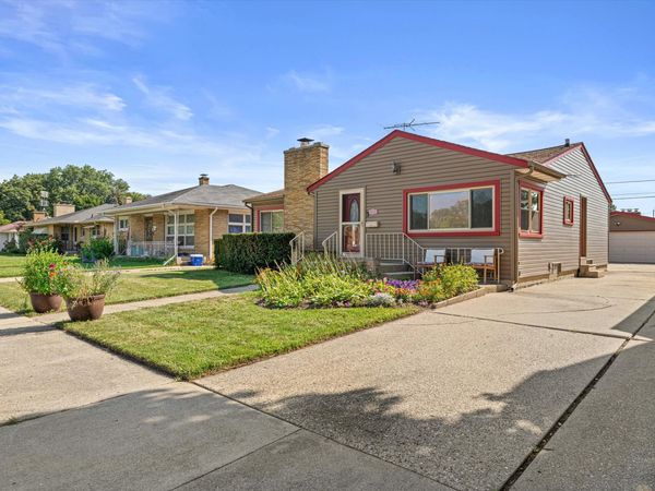 4131 24 Ave, Kenosha, WI 53140