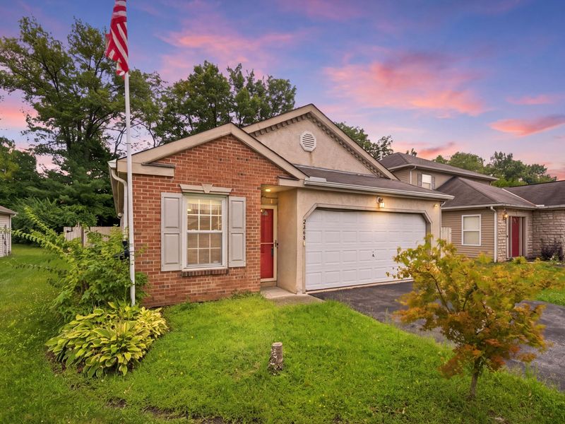2868 Sussex Place Drive, Grove City, OH 43123 Photo 1