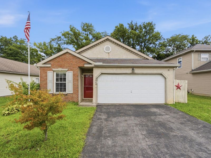 2868 Sussex Place Drive, Grove City, OH 43123 Photo 2
