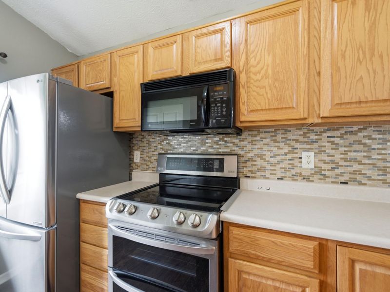 2868 Sussex Place Drive, Grove City, OH 43123 Photo 7