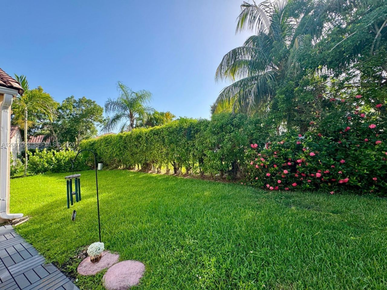 825 Falling Water Rd, Weston, FL 33326 Photo