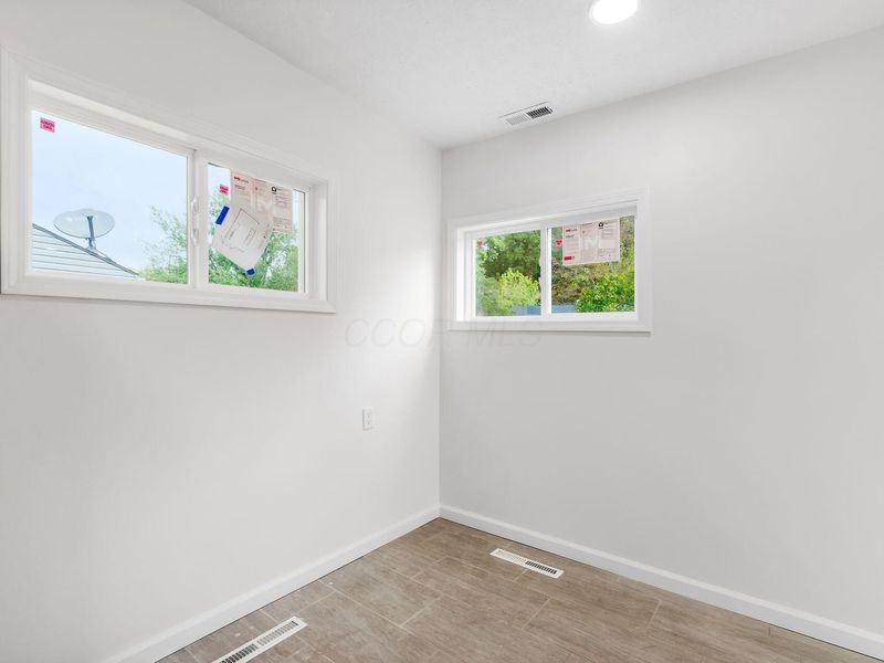 2263 Dawnlight Avenue, Columbus, OH 43211 Photo 10