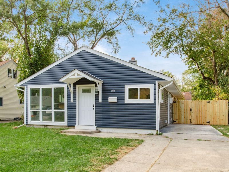 2263 Dawnlight Avenue, Columbus, OH 43211 Photo 2