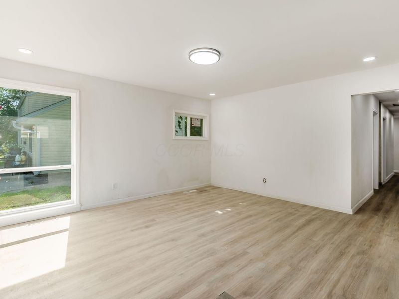 2263 Dawnlight Avenue, Columbus, OH 43211 Photo 3